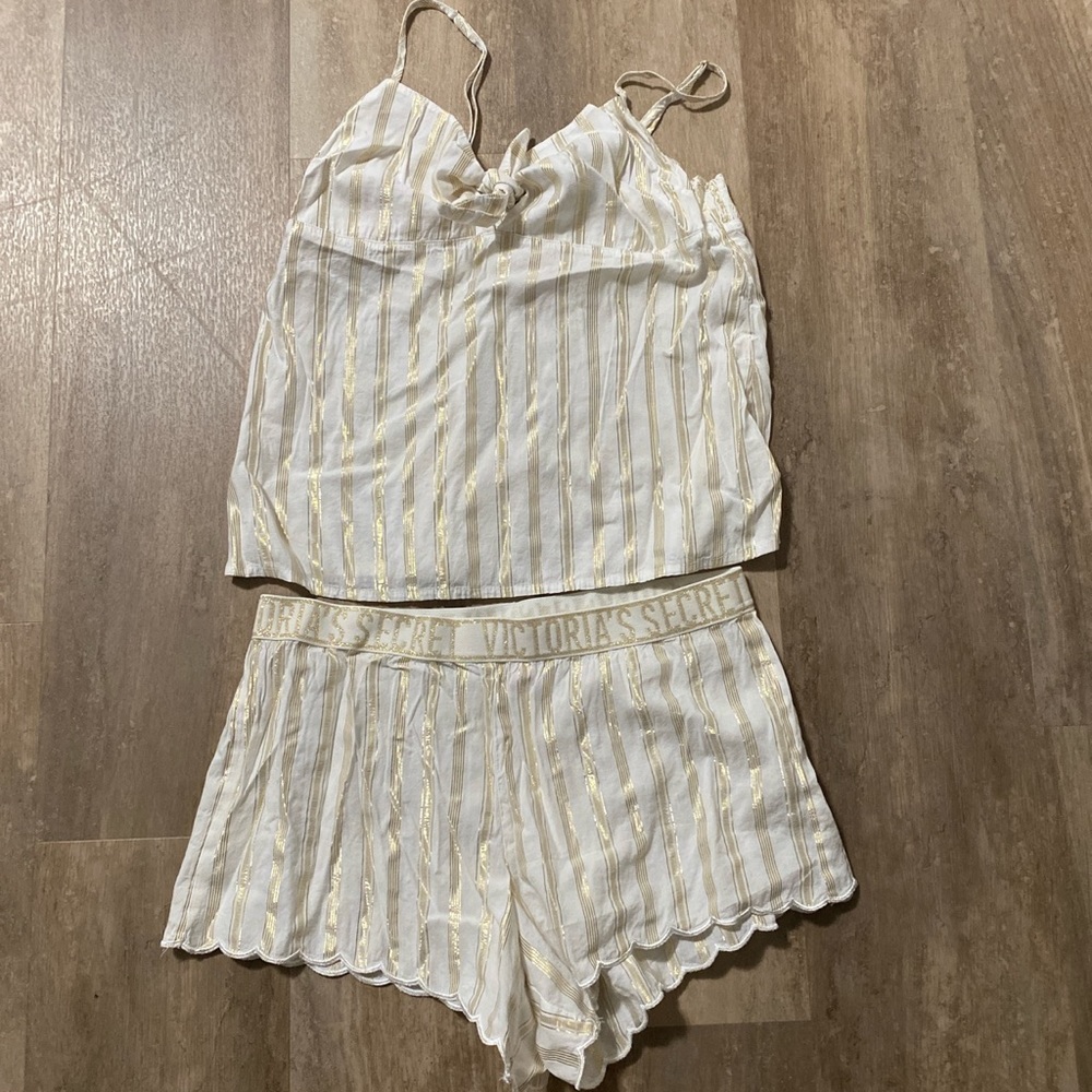 Victoria secret pajama set